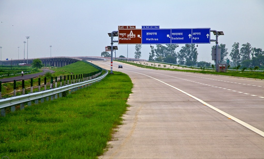 Yamuna Expressway Spinny